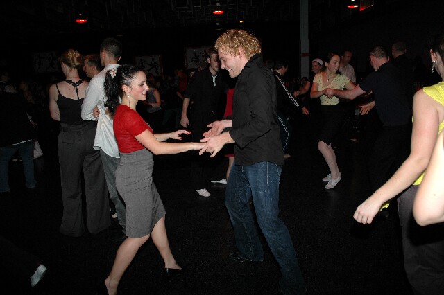 min 2007 11 10 fous swing 433